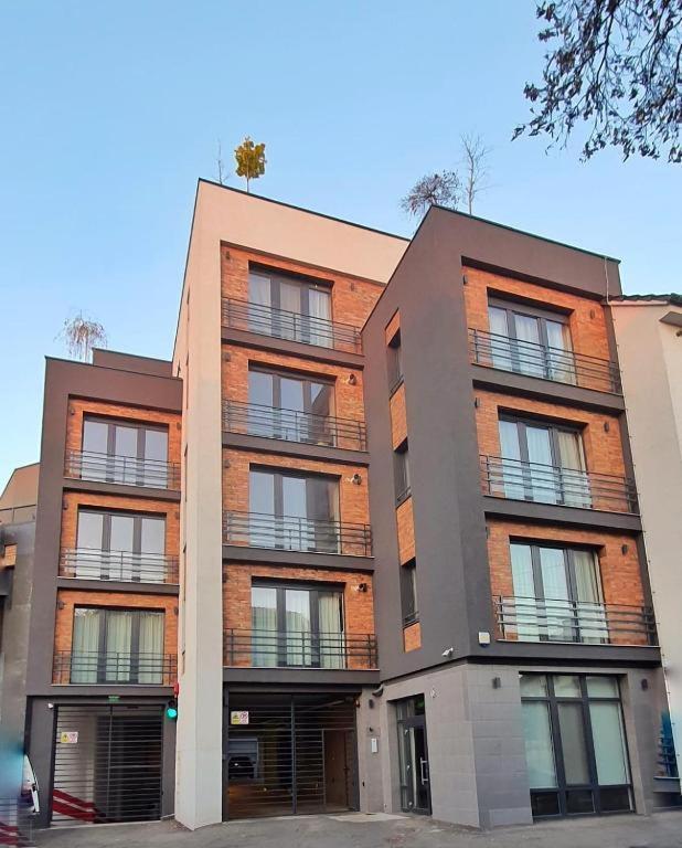 Charlotte Apartment - 2Bedrooms W Parking Near Nymphaea Oradea Habitación foto